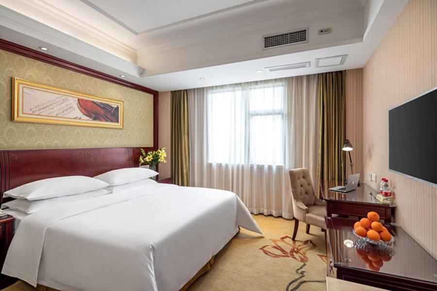 Vienna Hotel Guilin North Road Exterior photo